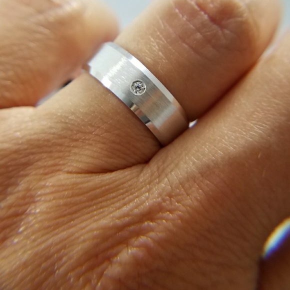 NEW Silver Stainless Steel 6mm Wedding Band Ring Cubic Zirconia Crystal Unisex - Picture 1 of 5